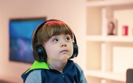 Headphones for children - which ones should you choose to be good for learning and playing?