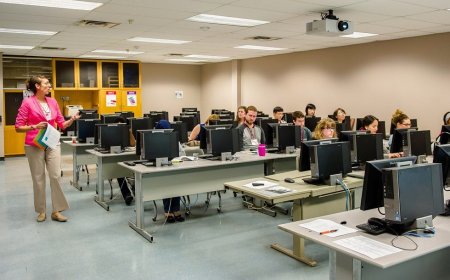 Technological education in times of uncertainty