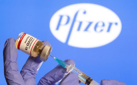 Big development in COVID-19 fight as Pfizer vaccine gets US