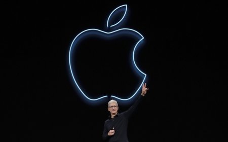 Apple has filed a lawsuit against the famous graphic designer