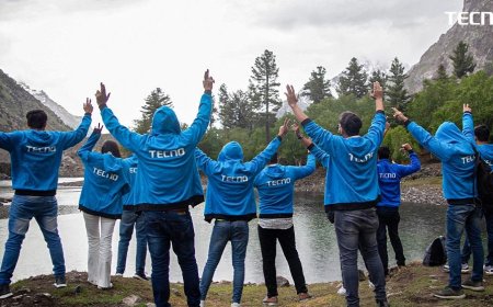 TECNO astounds everyone with the successful Photowalk to Khunjerab Pass