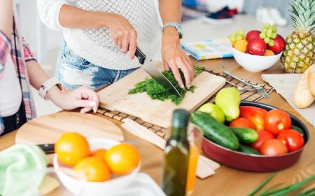 The benefits of cooking with children for the whole family