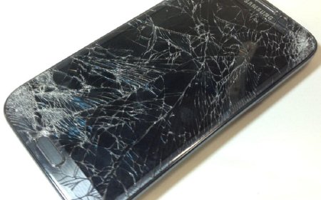 Broken Display â€œ Danger of Losing Access to Phone Data?