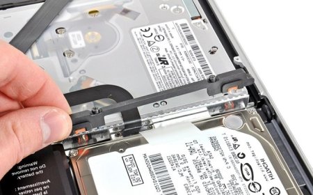 How to install a hard drive in a computer?