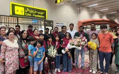 Pakistani Ayaat Asimi emerges victorious in the international chess competition.