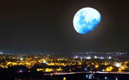 Spectacular Super Blue Moon Viewing, including Pakistan, Captivates Worldwide Attention