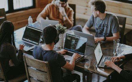 W-2 Employee vs. 1099 Independent Contractor: Legal Classifications, Misclassification Penalties, and Costs