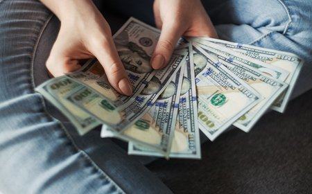 The Small Business Loan Guide: SBA 7(a), Term Loans, APRs, and Debt Service Coverage