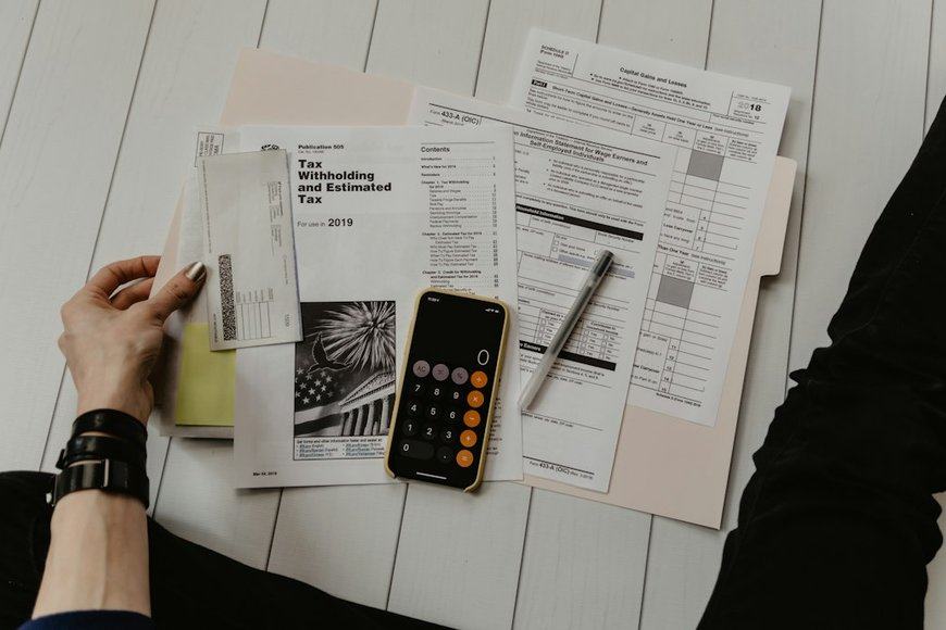 Professional Invoicing for Small Businesses and Freelancers: Best Practices to Get Paid Faster