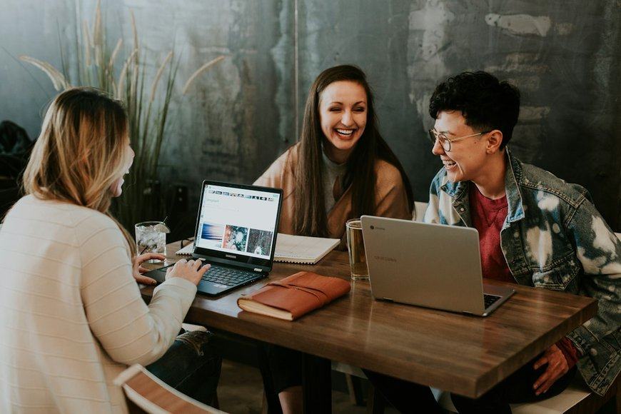 How to Price Freelance and Consulting Services: The Complete Hourly, Day, and Value-Based Guide