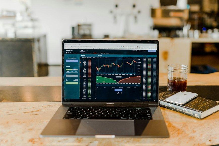 Mastering the Debt Service Coverage Ratio (DSCR): Commercial Underwriting Standards