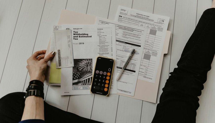 Professional Invoicing for Small Businesses and Freelancers: Best Practices to Get Paid Faster