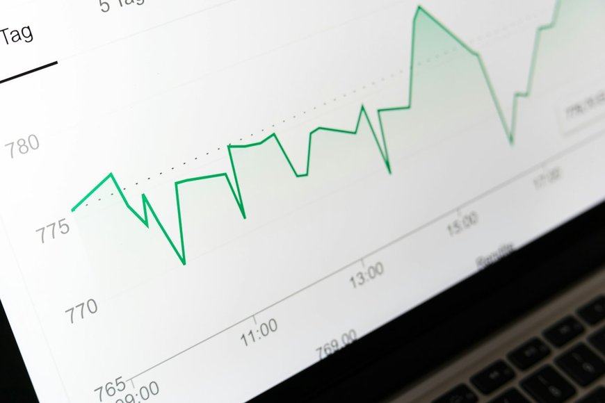 Tax Deductions for Solo Entrepreneurs: Home Office, Equipment, and Section 179
